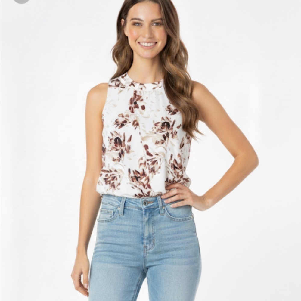 White House Black Market floral top size small